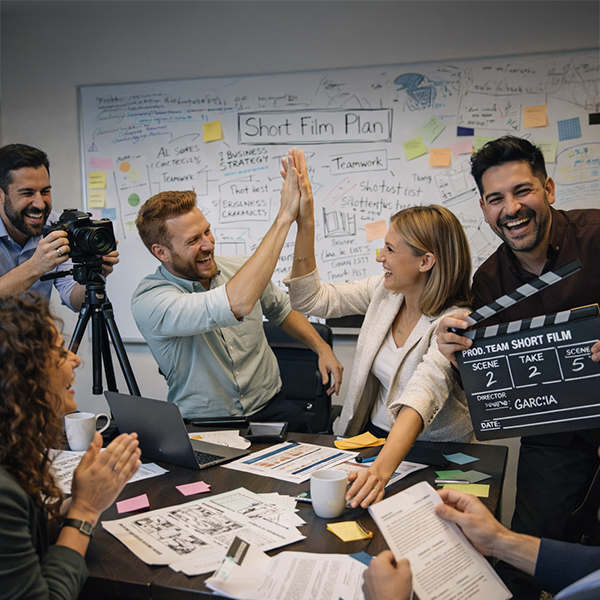 Cinema Team (600x600 px)